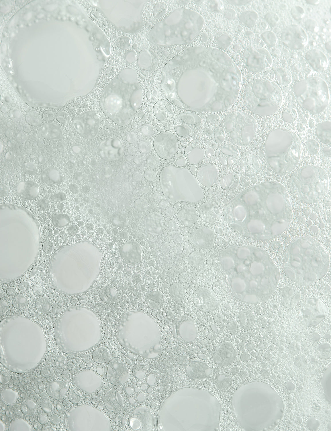 facewash-closeup_d70323e3-3b4a-4121-acb4-11f7b03a2cd5.jpg